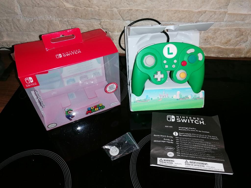 Nintendo Switch Luigi Super Smash Bros draadloze controller, Games en Spelcomputers, Ophalen of Verzenden, Zo goed als nieuw, Switch Original