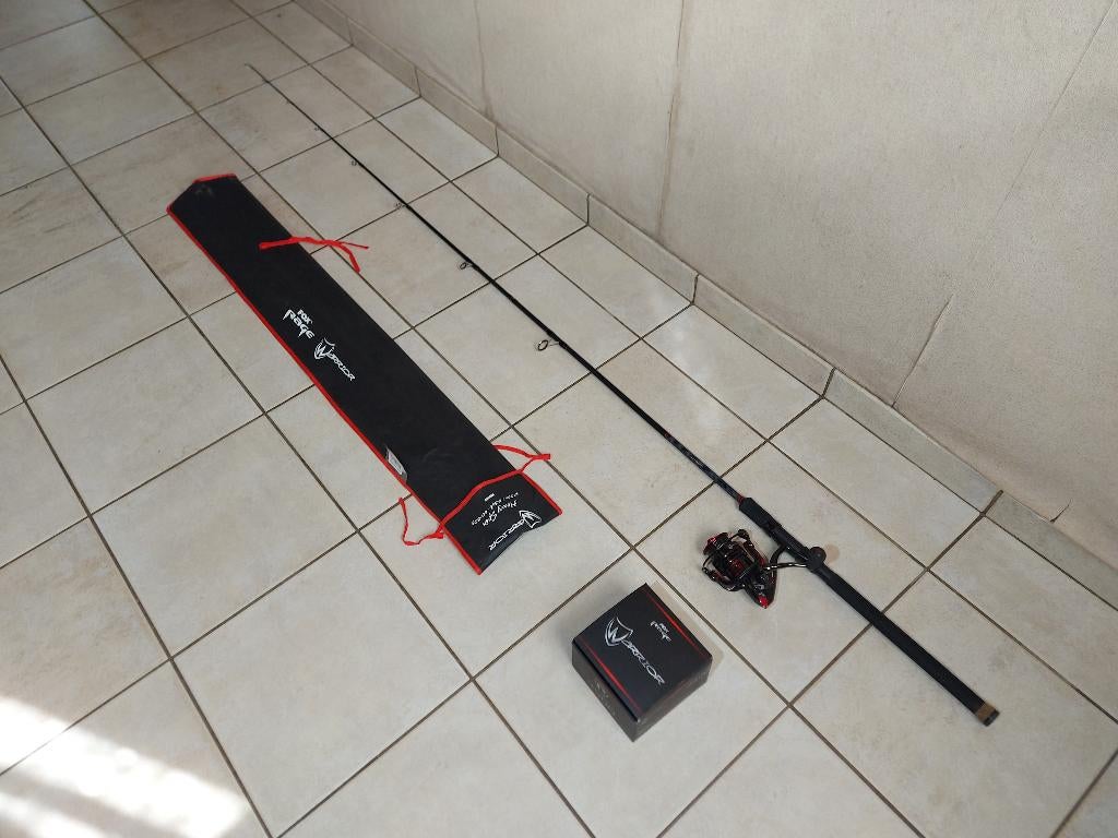 Fox Rage Warrior 3500 Spin + Heavy Spin Hengel 210 of 240, Ophalen, Molen