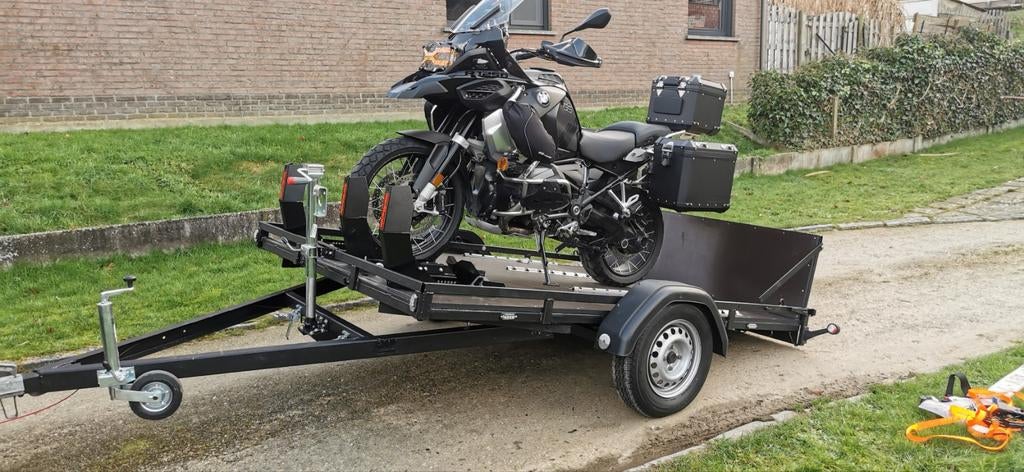 Remorque moto basculante sans rampe a louer, Autos : Divers, Remorques, Enlèvement