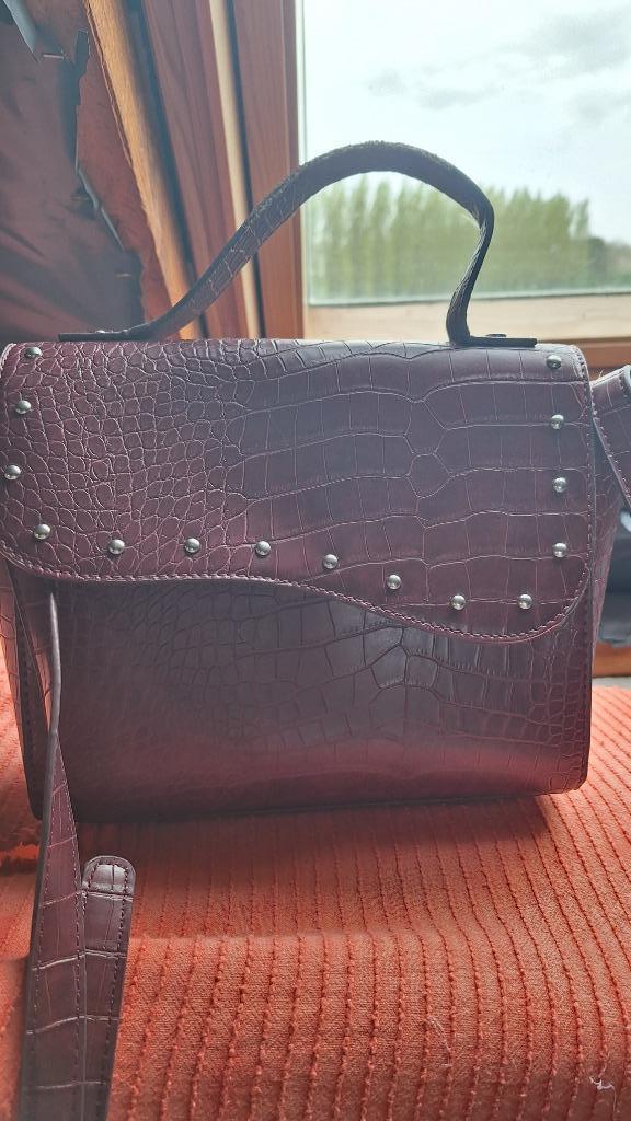 1  handtassen bordeaux, goede staat en extra's, Ophalen of Verzenden, Gebruikt, Rood, Handtas