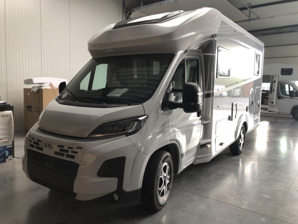 Laika Ecovip Titanio L2009, 6 à 7 mètres, Fiat, Diesel, Automatique