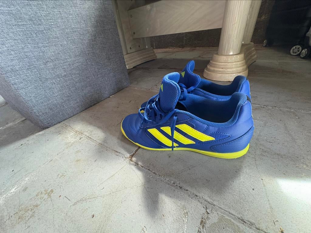Chaussure futsal adidas, Enlèvement, Comme neuf, Chaussures