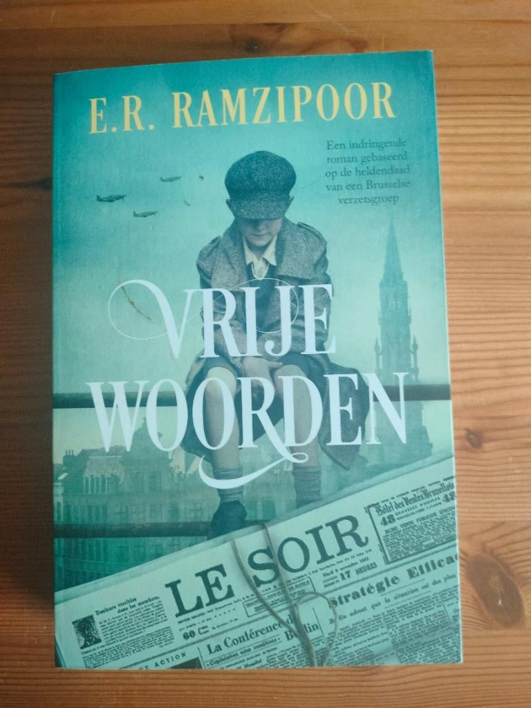 Vrije woorden -  E.R. Ramzipoor, Ophalen of Verzenden, Zo goed als nieuw, Ramzipoor