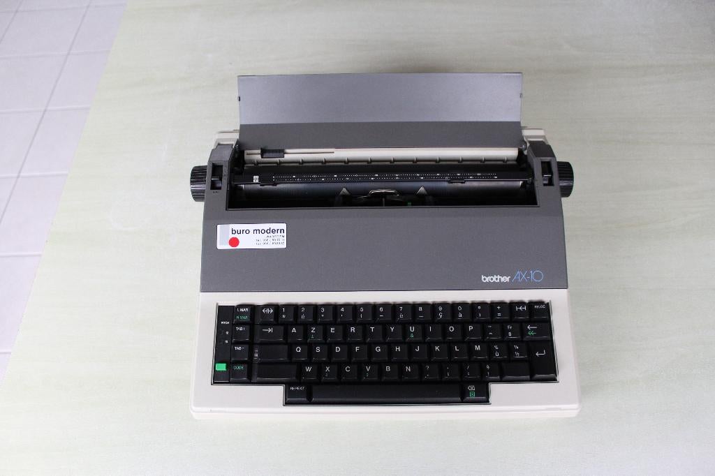 Electronische schrijfmachine Brother AX-10, Ophalen, Zo goed als nieuw