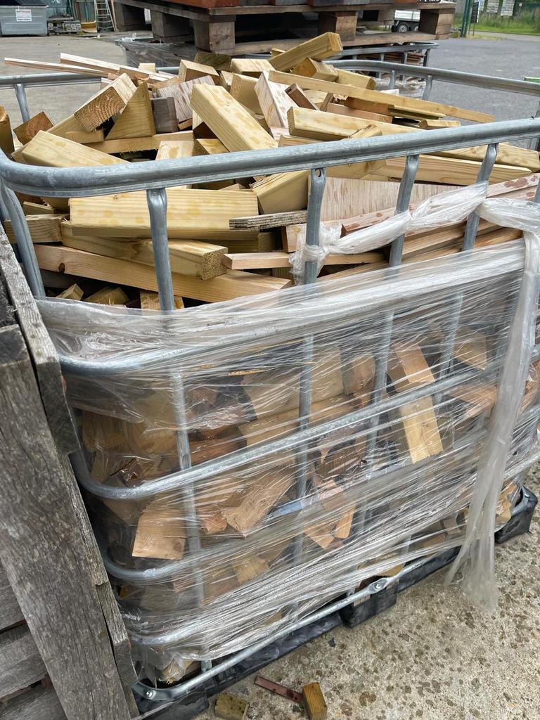 Brandhout 1kuub, Enlèvement