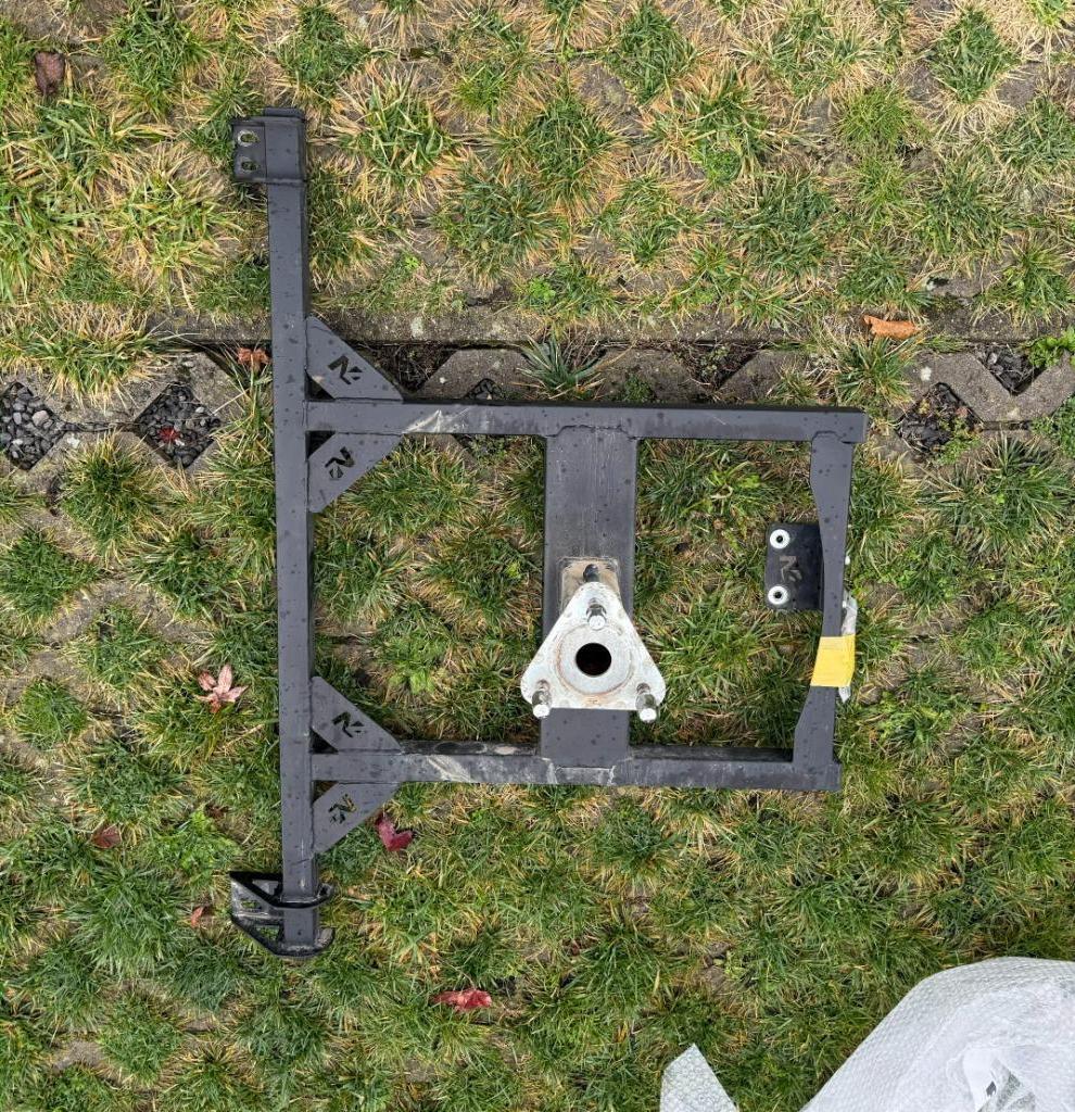 Reserverwiel drager N4 Mercedes Sprinter 2018+, Ophalen, Zo goed als nieuw