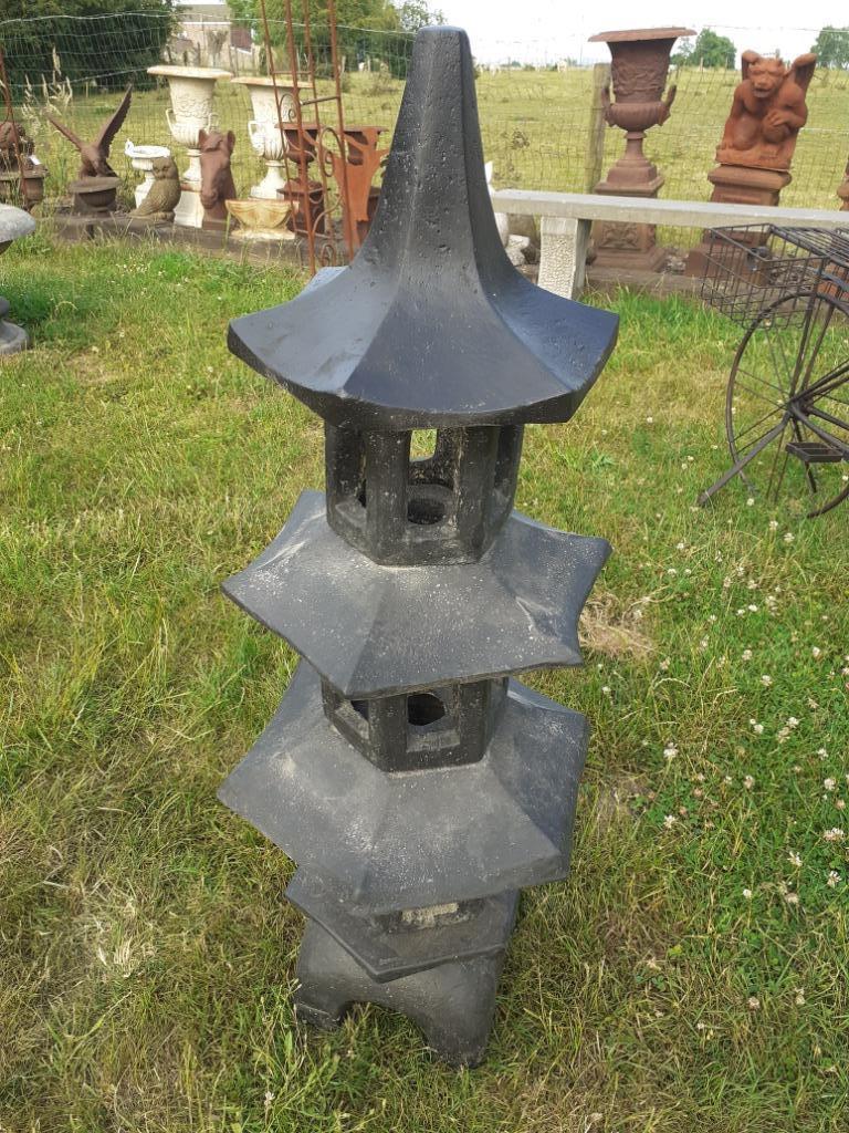 Superbe  pagode en pierre patinée, Jardin & Terrasse, Statues de jardin, Enlèvement, Neuf, Autres matériaux, Autres types