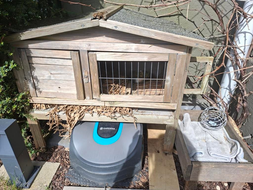 Konijnenhok met ren, Ophalen