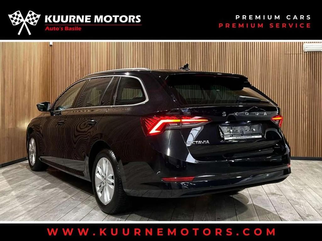 Skoda Octavia Combi 2.0 TDI DSG Led/Cam/Carplay *1j garantie, Autos, Achat, Entreprise, Capteur de lumière, 1968 cm³