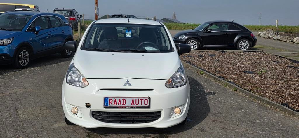 Mitsubishi space star/1.0 _ 51kw _ € 5_ 12 maanden garantie!, Auto's, Voorwielaandrijving, Euro 5, Stof, Zwart