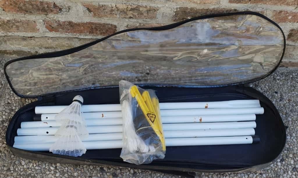 Badminton set + racket, Sport en Fitness, Ophalen of Verzenden, Zo goed als nieuw, Racket(s)