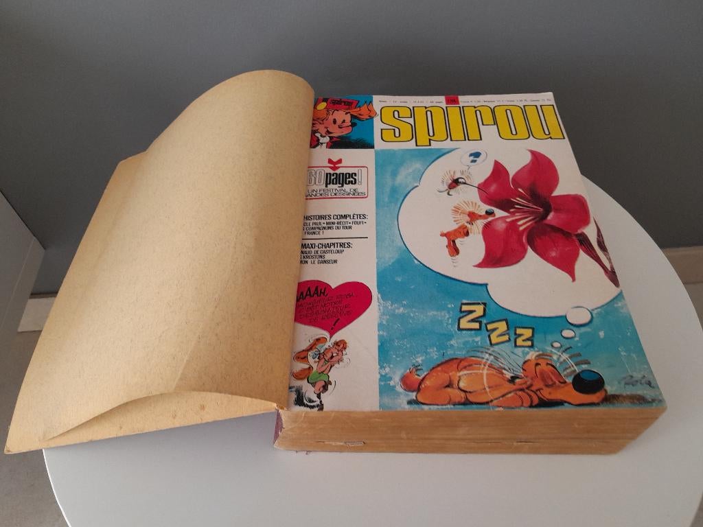 BD Spirou reliure collector, 1972, Livres, Plusieurs BD, Enlèvement, Comme neuf