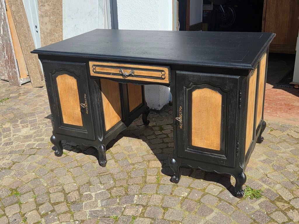 Schitterend massief oud bureau., Modern, Ophalen, Zwart