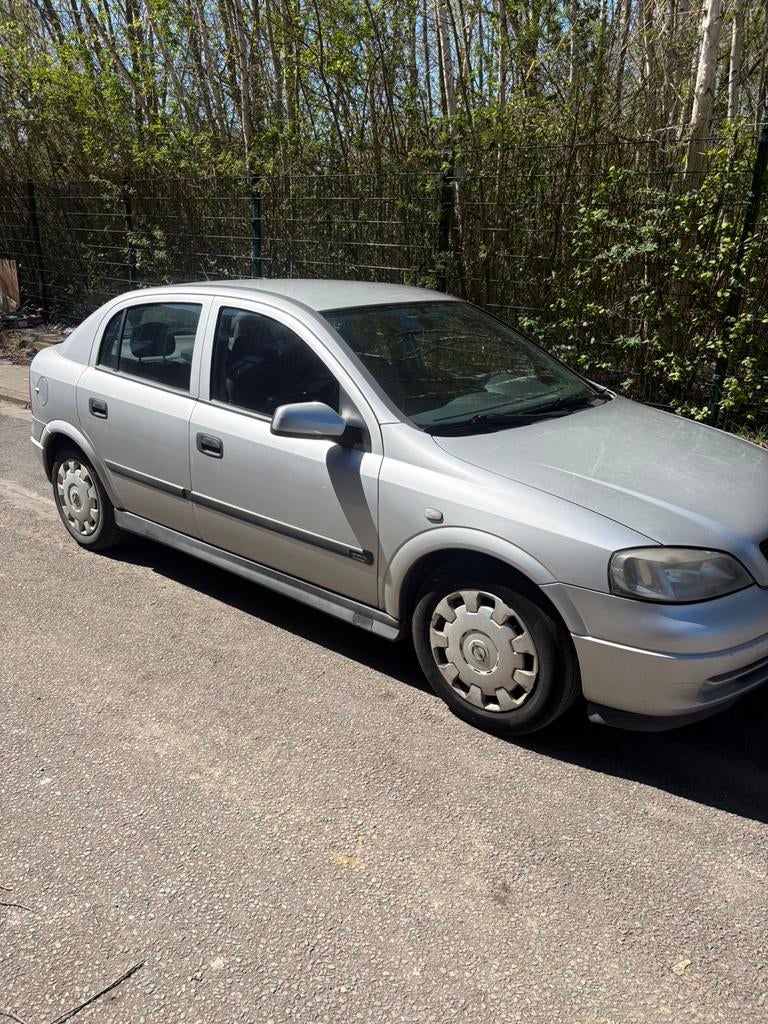 Opel astra 1.7tdci diesel pret à immatriculer avec carapss, Auto's, Opel, Stof, Zwart, 5 deurs, Particulier