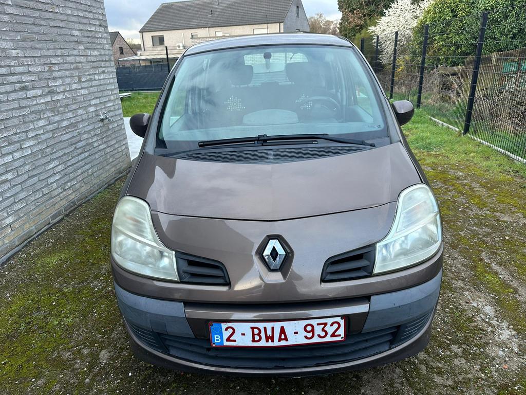 Renault modus 1.2 benzine bj.2012 119.000km 2500 euro, Auto's, Zwart, Bruin, Handgeschakeld, 5 deurs