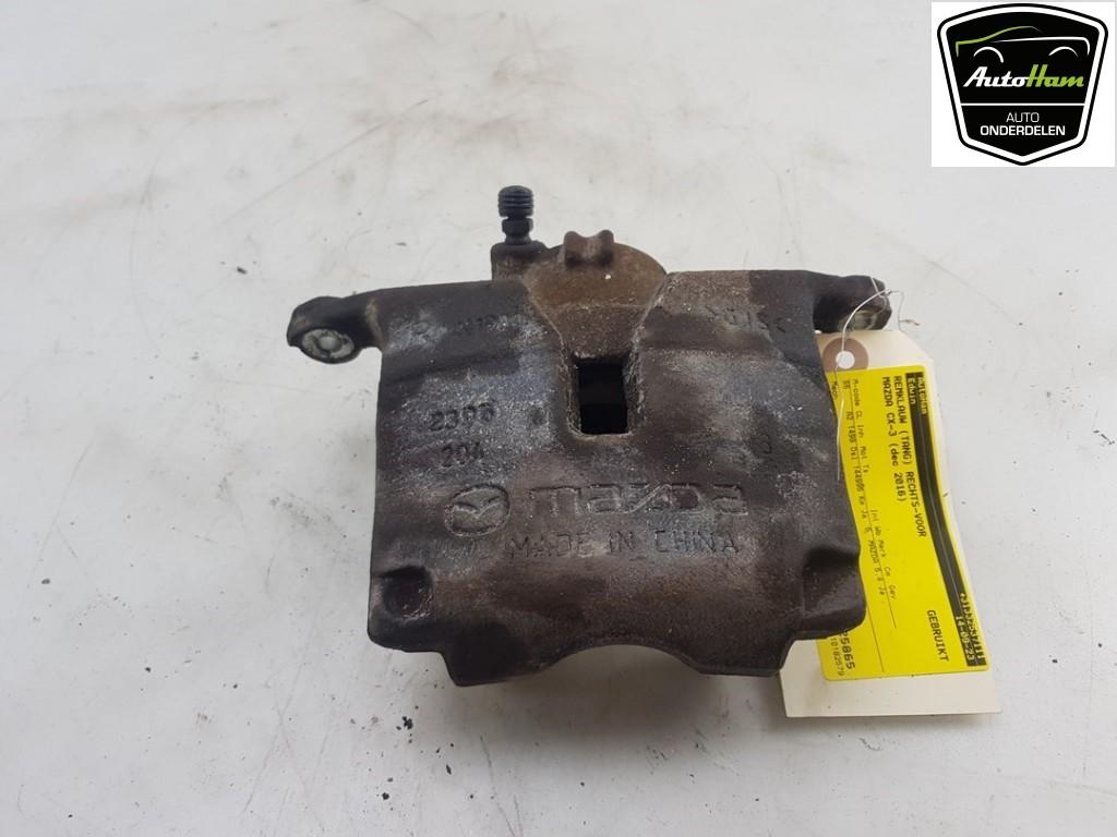 ETRIER DE FREIN AVANT DROIT Mazda CX-3 (DJ / DK), Hitdorfer Straße 73
51371  Leverkusen, DE, Mazda, Utilisé, Info@mazda.de