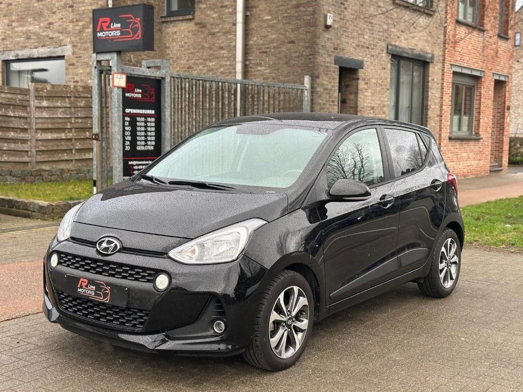 Hyundai I10 - 1.0i - 16.965KM - Apple Carplay - Airco -, Auto's, Hyundai, 4 deurs, Stof, Euro 6, Zwart