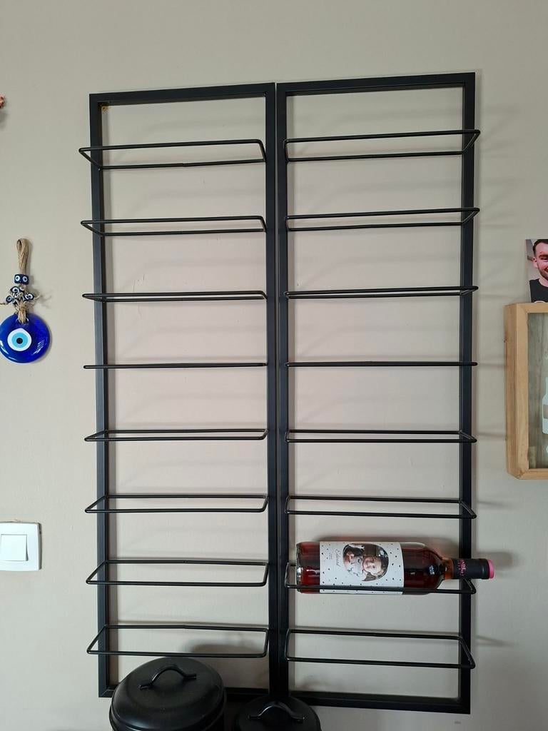 2 porte-bouteilles de vin, Enlèvement, Utilisé