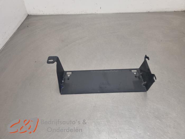 Support (divers) d'un Peugeot Expert, -, 3 mois de garantie, Utilisé, -