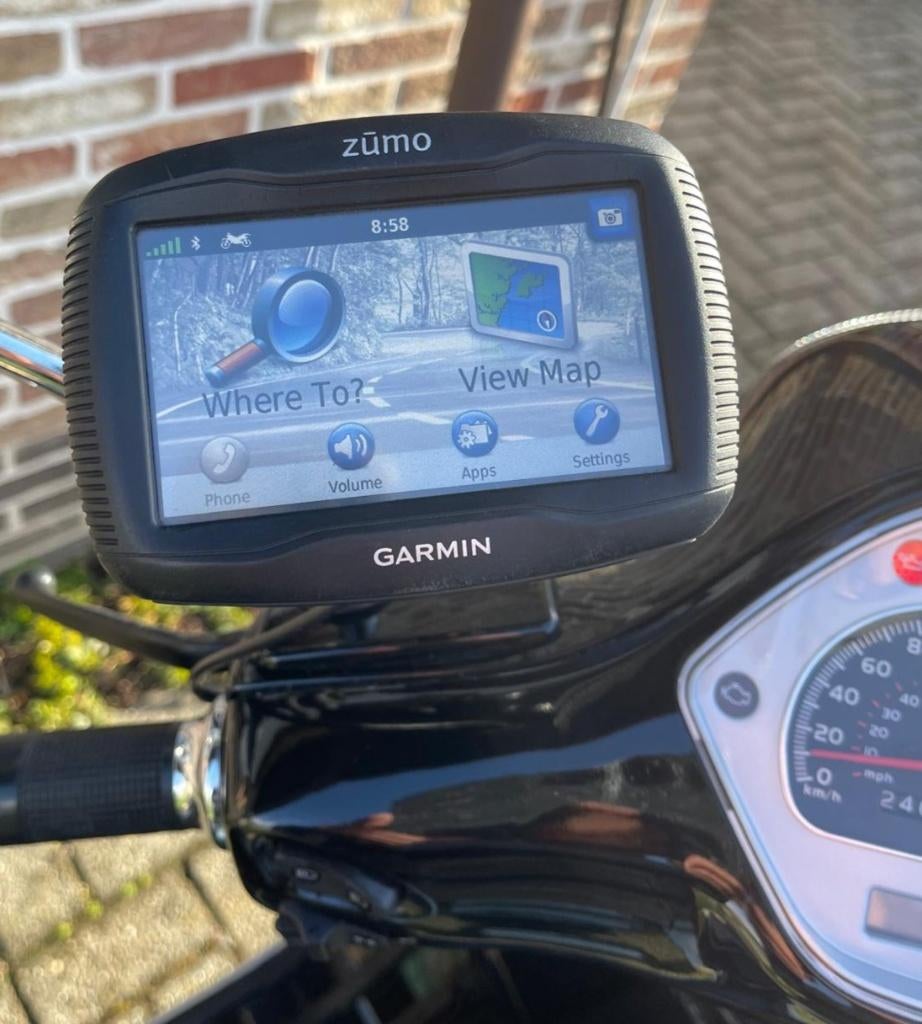 GPS Garmin 390LM pour vespa ou autre moto, Enlèvement ou Envoi, GPS, Comme neuf