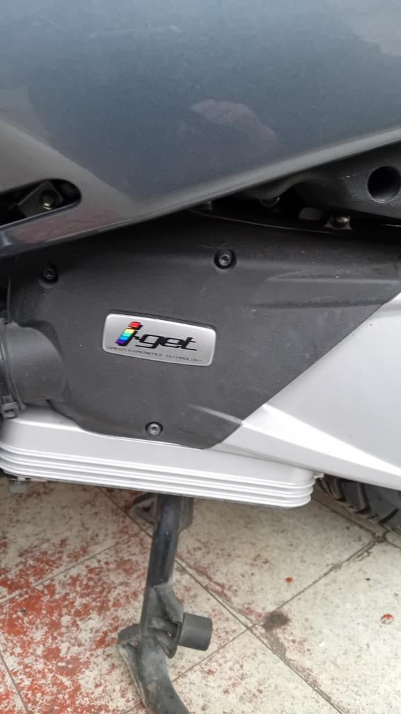 Vespa 125 gts i get 2018 abs, Vélos & Vélomoteurs, Scooters | Vespa, Enlèvement