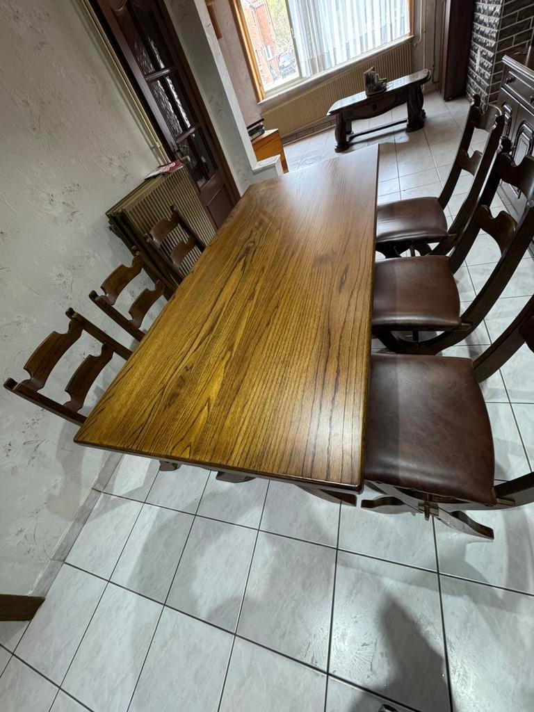 Eiken eettafel, Huis en Inrichting, Complete eetkamers, Ophalen, Zo goed als nieuw