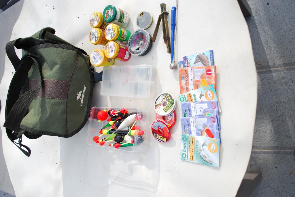 Sac de pêche + matériel divers, Enlèvement