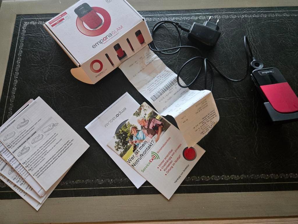 Nieuwe gsm Emporia Glam in verpakking,nooit gebruik geweest, Telecommunicatie, Mobiele telefoons | Samsung, Ophalen of Verzenden