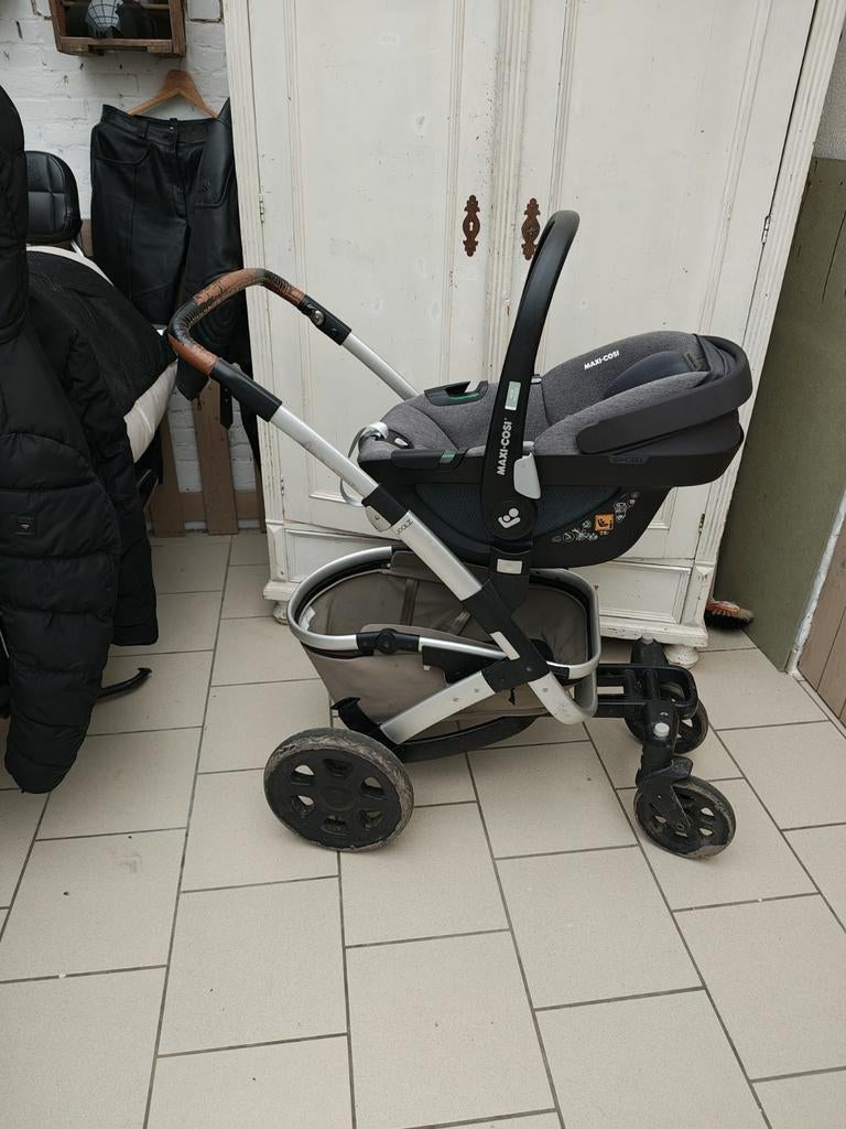 Buggy JOOLZ ALLE ONDERDELEN + MAXICOSI, Kinderen en Baby's, Kinderwagens en Combinaties, Gebruikt, Verstelbare duwstang, Ophalen