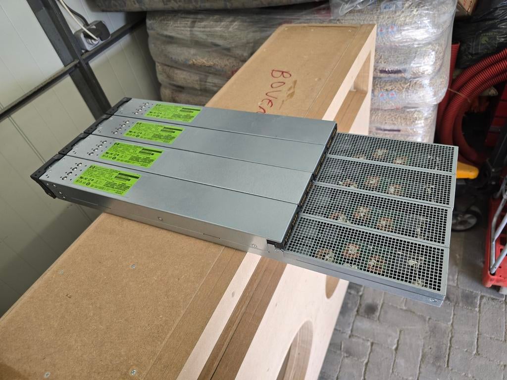 HP server voedingen DPS-2450AB € 100, Ophalen