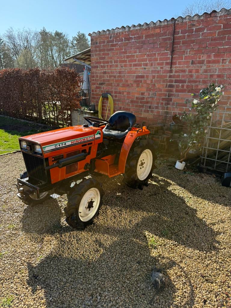 Hinomoto C174 19pk 4x4 mini tractor, Zakelijke goederen, Ophalen
