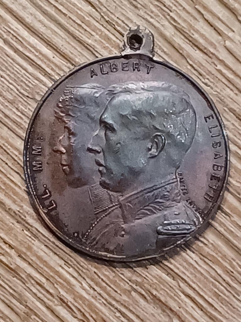 wo1 medaille pour l'enfant du soldat eng/fr, Verzamelen, Ophalen of Verzenden, Overige soorten, Lintje, Medaille of Wings