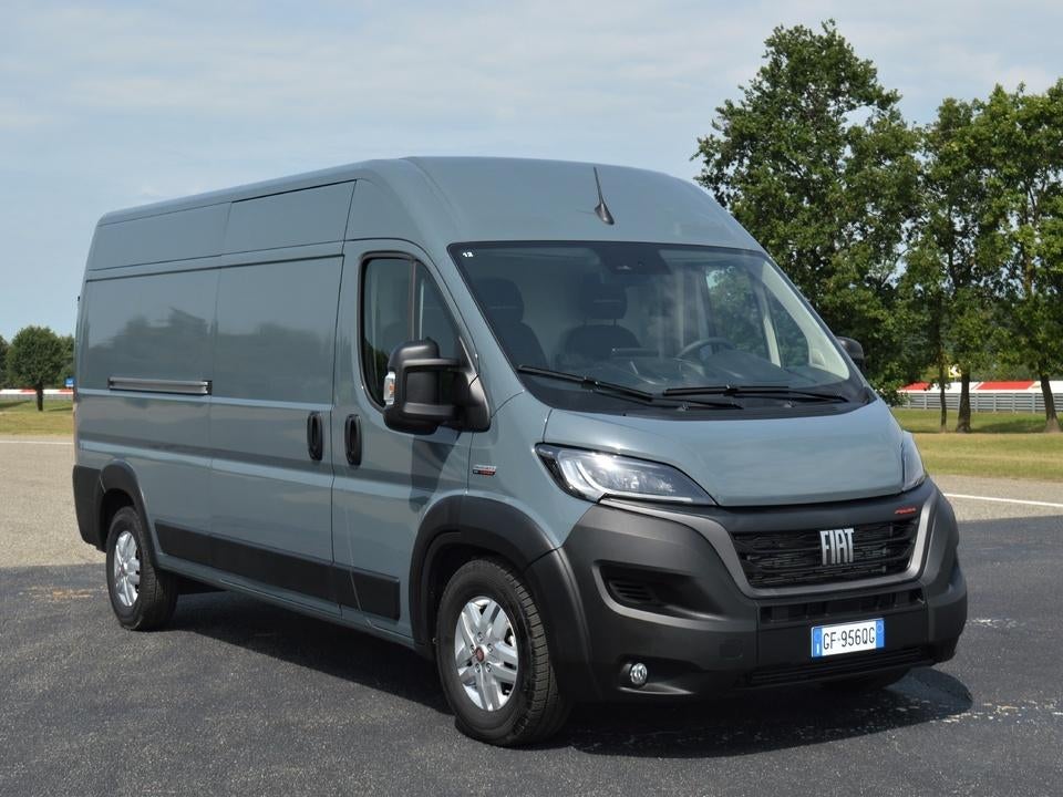 Loacation utilitaire, Auto's, Voorwielaandrijving, Parkeersensor, Particulier, 2 zetels