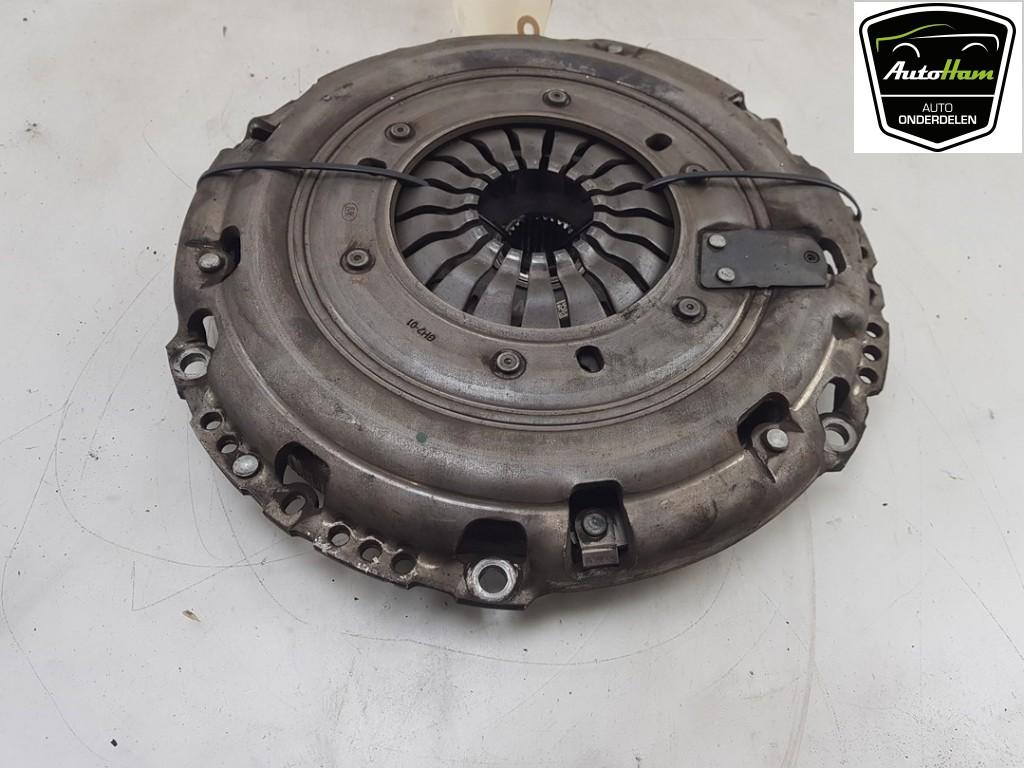 KIT EMBRAYAGE Volkswagen Crafter (SY) (|04L141015P|), Utilisé, Volkswagen