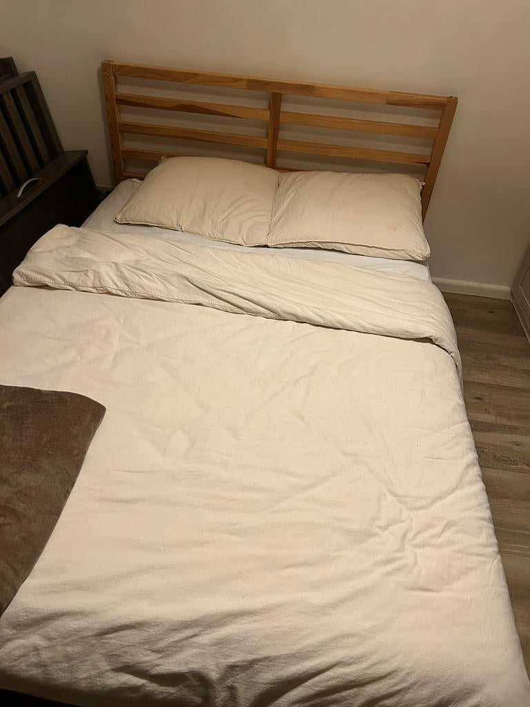 Moet dringend weg: Gloednieuw IKEA tarva bed, Ophalen, Nieuw, Twijfelaar, Hout