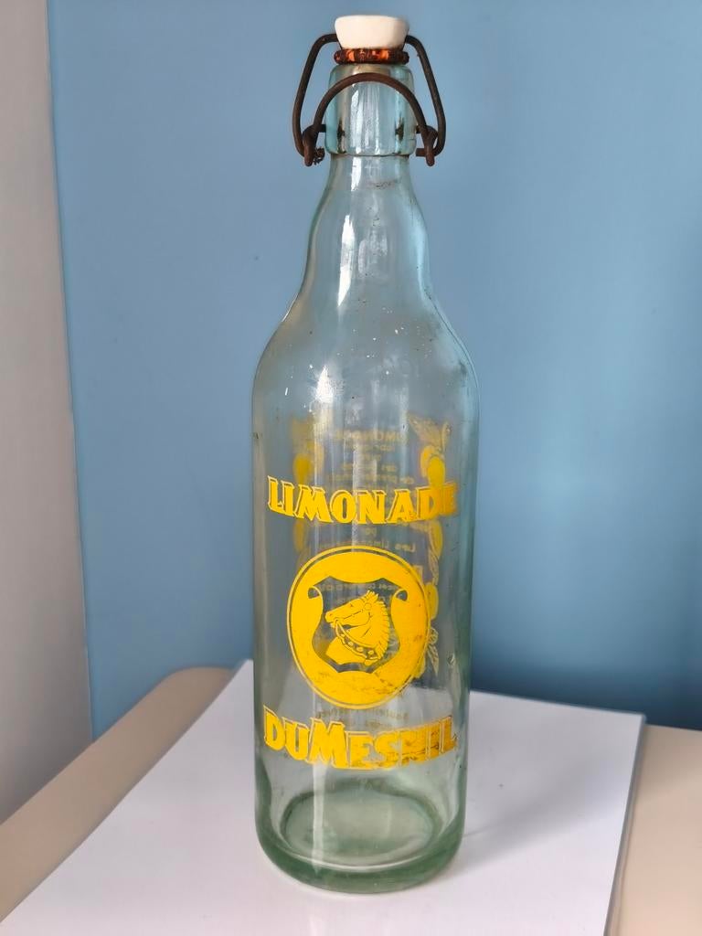 Oude vintage en verzamelbare Dumesnil limonadefles, Verzenden