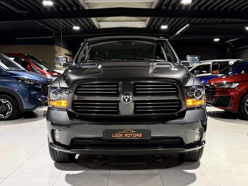 Dodge Ram 1500 SPORT 5.7 HEMI 401CV LPG GPS CUIR TVAC, Auto's, Automaat, Gebruikt, Leder, Bedrijf