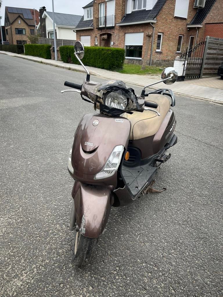 Brommer A-klasse project, Fietsen en Brommers, Scooters | SYM, Ophalen, Zo goed als nieuw, Fiddle