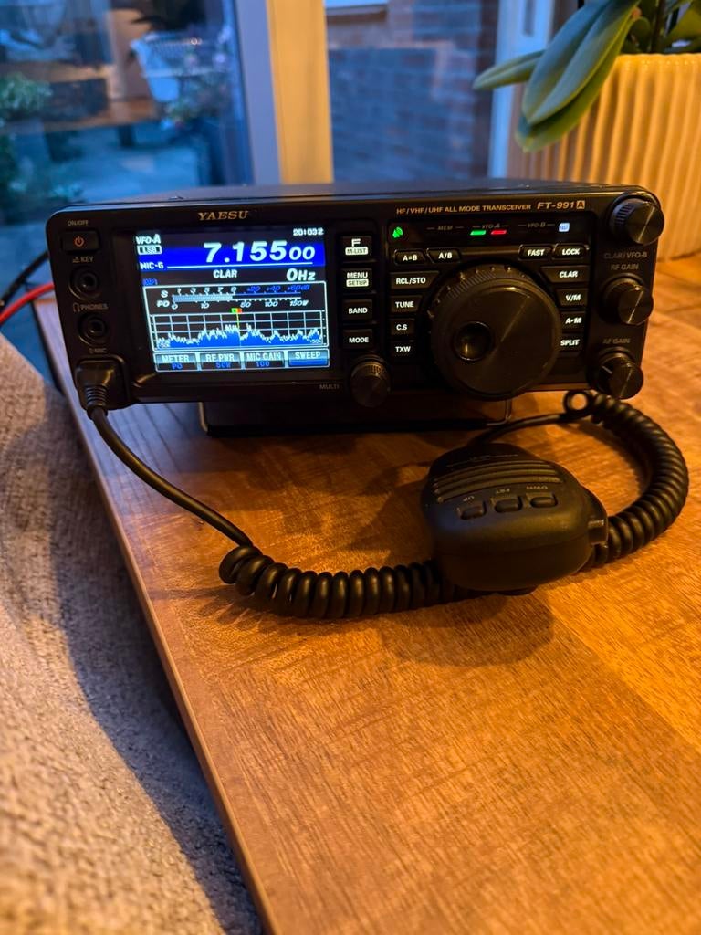 Zeer nette Yaesu ft 991A allmode radio, Telecommunicatie, Ophalen, Gebruikt, Zender en Ontvanger
