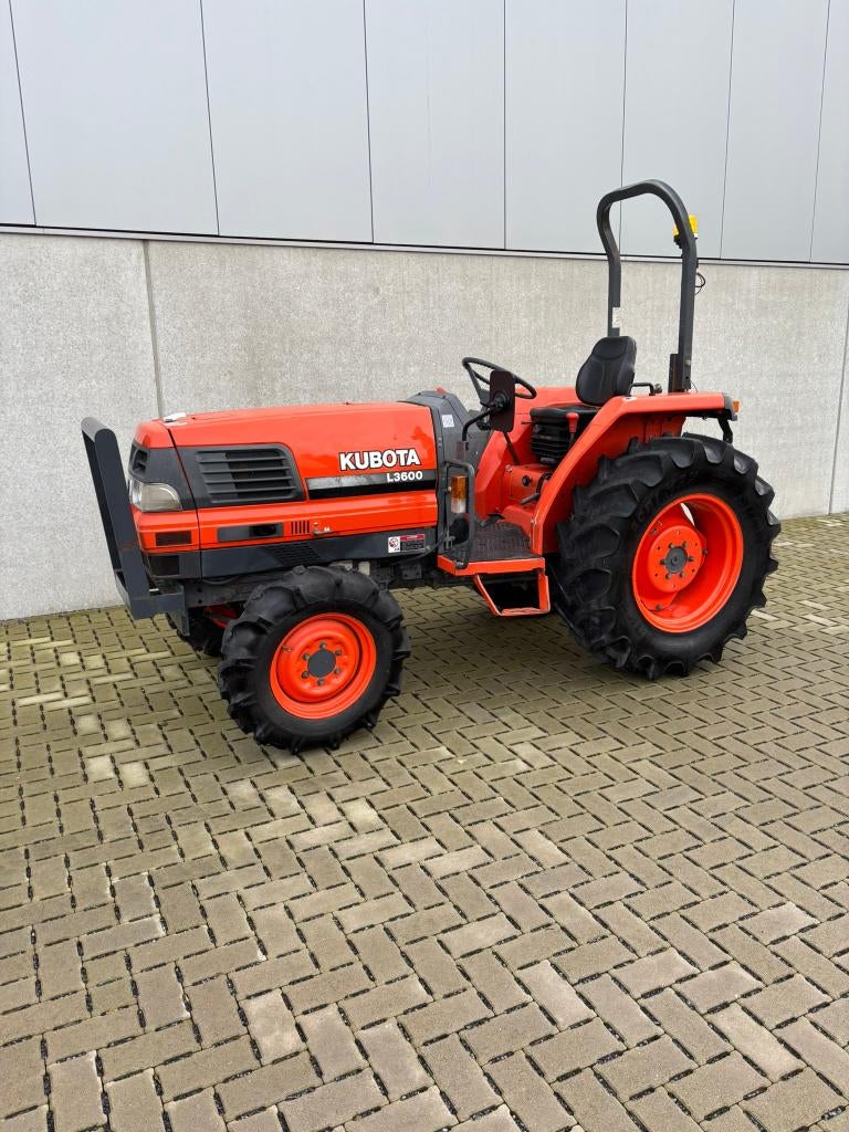 Kubota GL  L3600  Zeer nette staat. nieuwe banden, Enlèvement, Véhicule ou Remorque