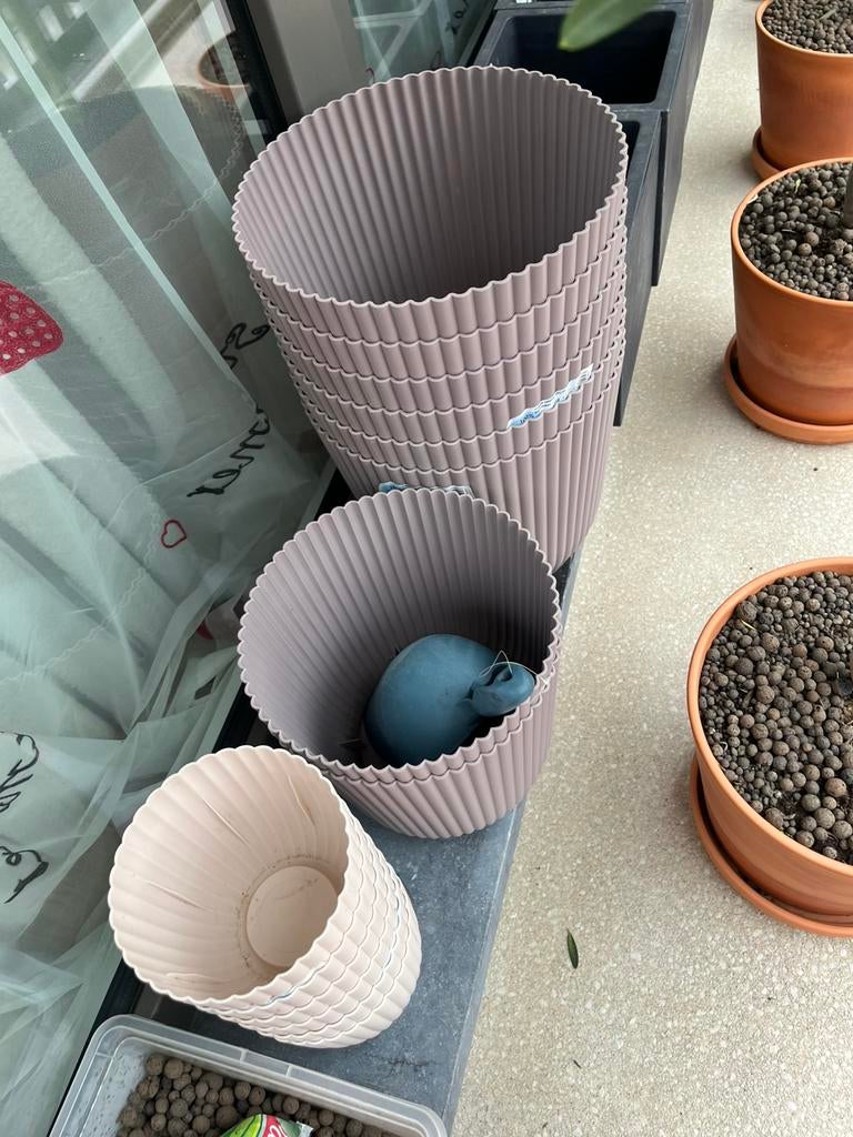 Lot de 2 pots pot plante lavende moyen 25cm, Ophalen of Verzenden, Zo goed als nieuw