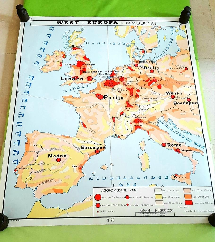 Vintage schoolkaart Europa: bevolk. & verkeerswgn (dubbelz), Ophalen of Verzenden, Aardrijkskunde