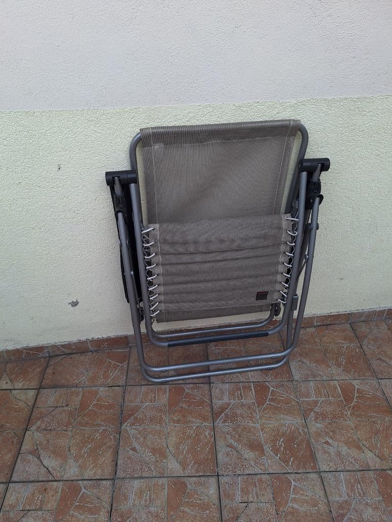 Chaise relax en bon état