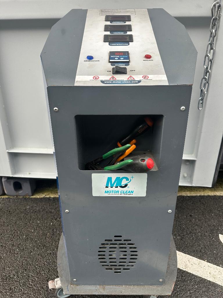 Station de décalaminage hydrogène Clear motor