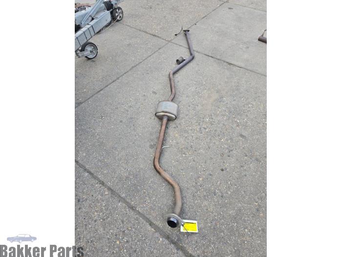 Echappement silencieux central d'un BMW 1-Serie, Autos : Pièces & Accessoires, Systèmes d'échappement, -, -, 3 mois de garantie