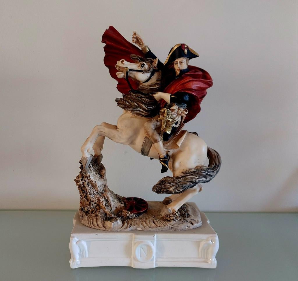 Statue italienne de Capodimonte par Napoléon, 1970, Collections, Enlèvement