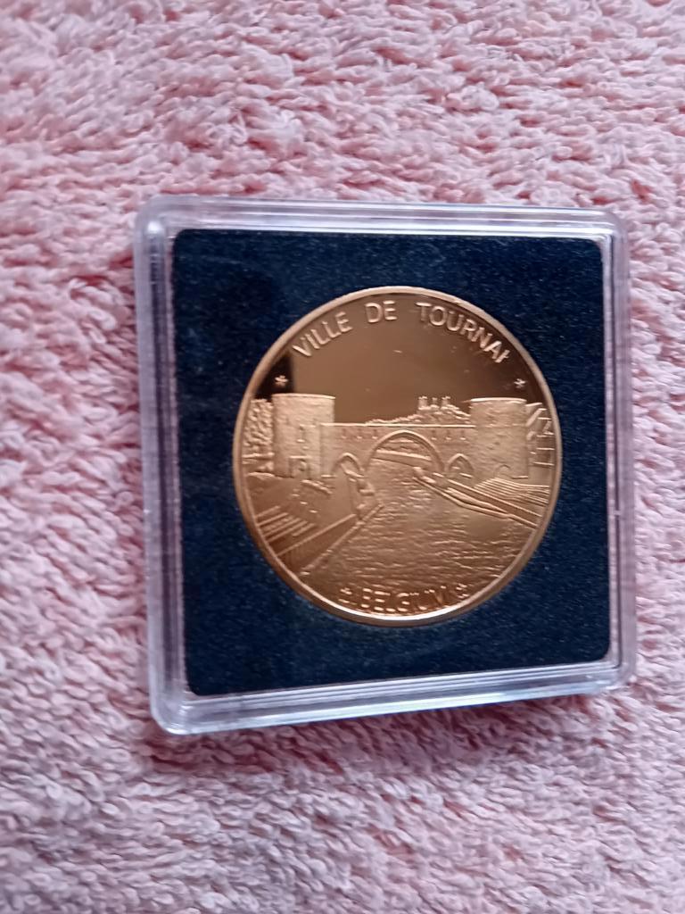 Médaille commémorative de la ville de Tournai, Enlèvement ou Envoi, Autres matériaux