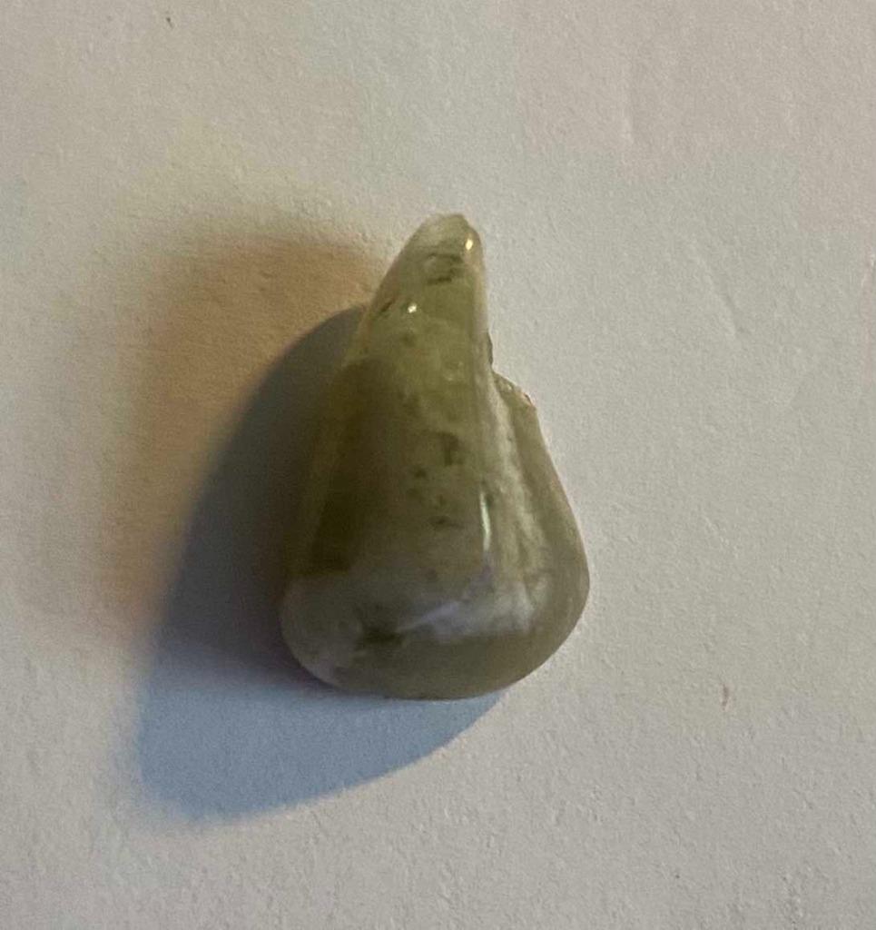 4 pierres semi-précieuses : jaspe cabochon, pierre de lune,, Enlèvement ou Envoi, Comme neuf