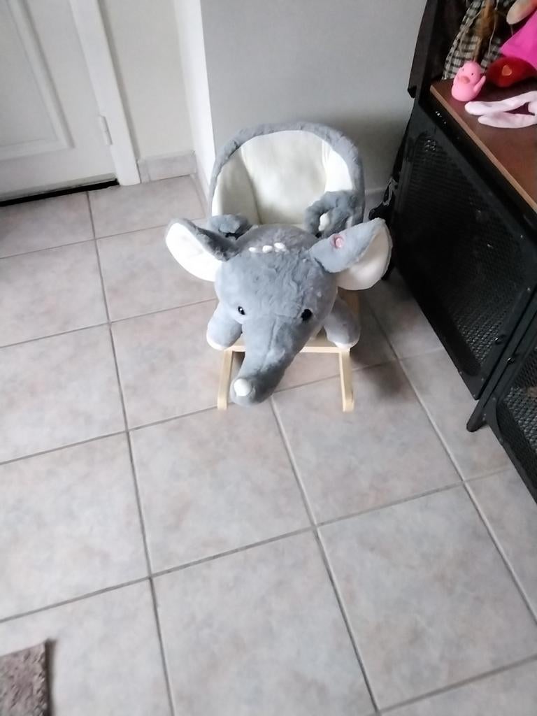 Schommel olifant, Ophalen