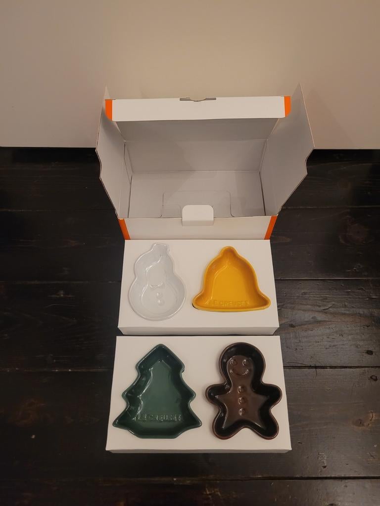 Le Creuset, mini-vaisselle de Noël, set de 4, grès, Maison & Meubles, Enlèvement ou Envoi
